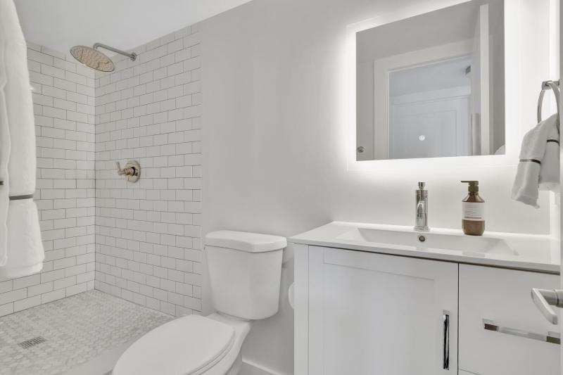  Condo & Townhome Photos