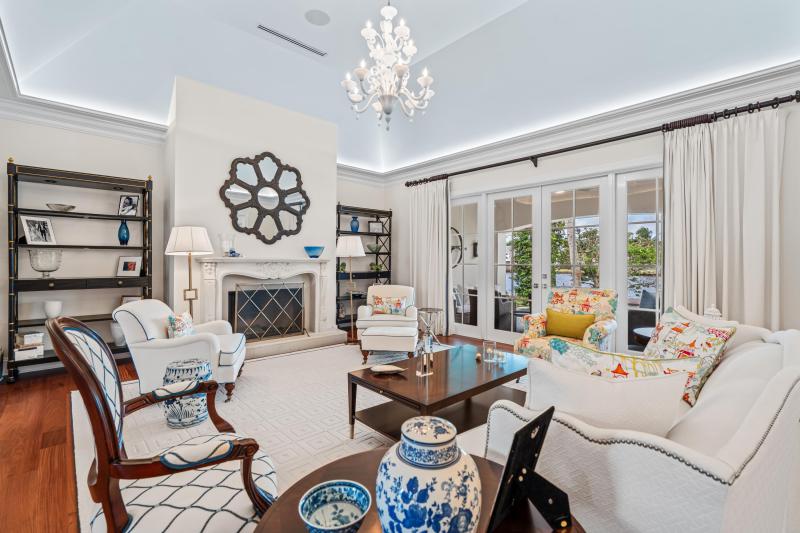  Single Family Homes Photo 10:  Gulf Stream,  FL 33483