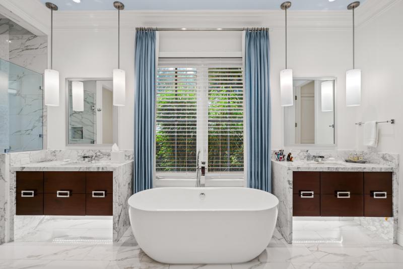  Single Family Homes Photo 31:  Gulf Stream,  FL 33483