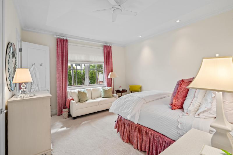 Single Family Homes Photo 34:  Gulf Stream,  FL 33483