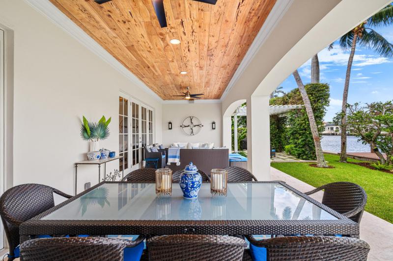  Single Family Homes Photo 40:  Gulf Stream,  FL 33483