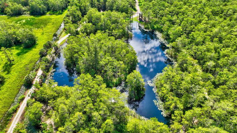  Commercial & Industrial Land Images 