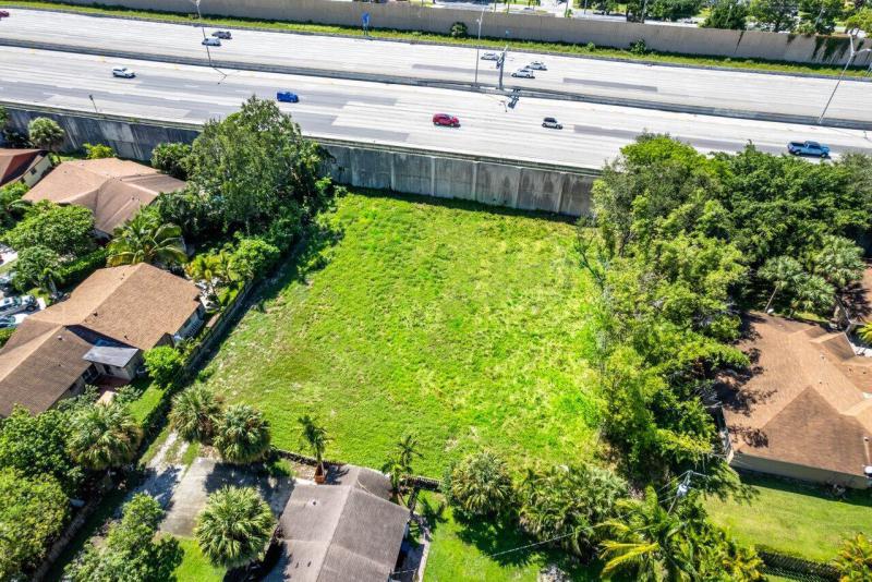  Commercial & Industrial Land Images 