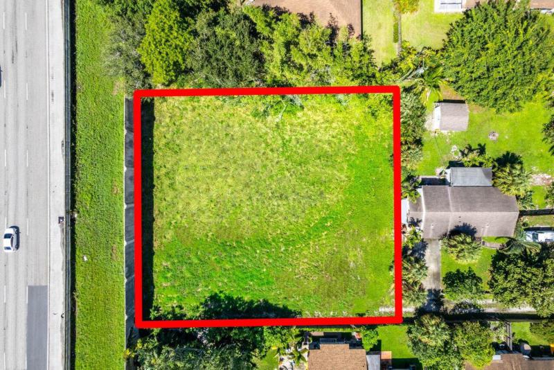  Commercial & Industrial Land Images 