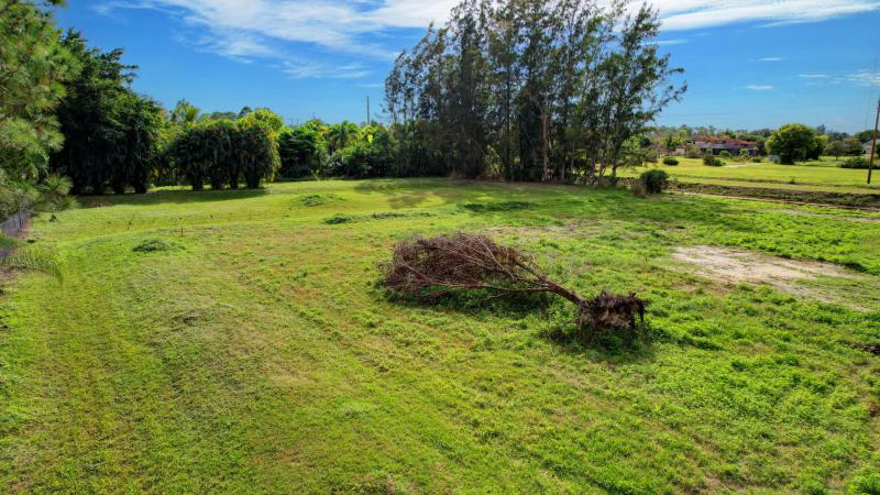  Commercial & Industrial Land Images 