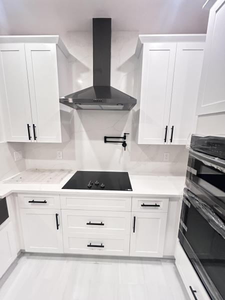  Condo & Townhome Photos