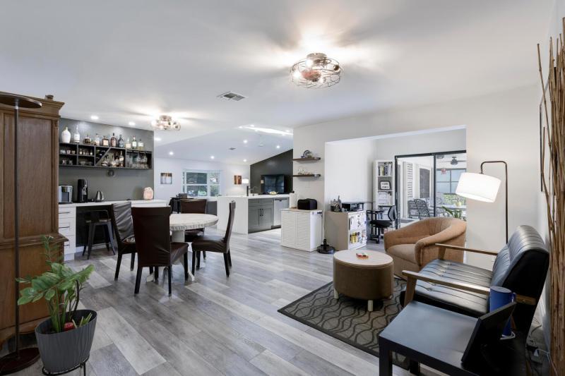  Single Family Homes Photo 12:  Parkland,  FL 33067