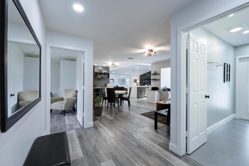  Single Family Homes Photo 9:  Parkland,  FL 33067