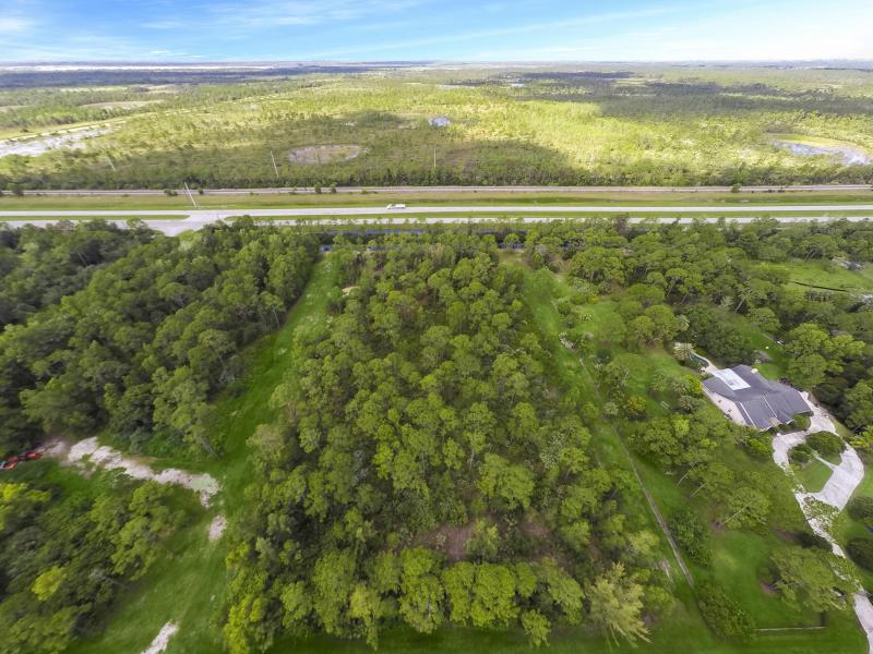  Commercial & Industrial Land Images 