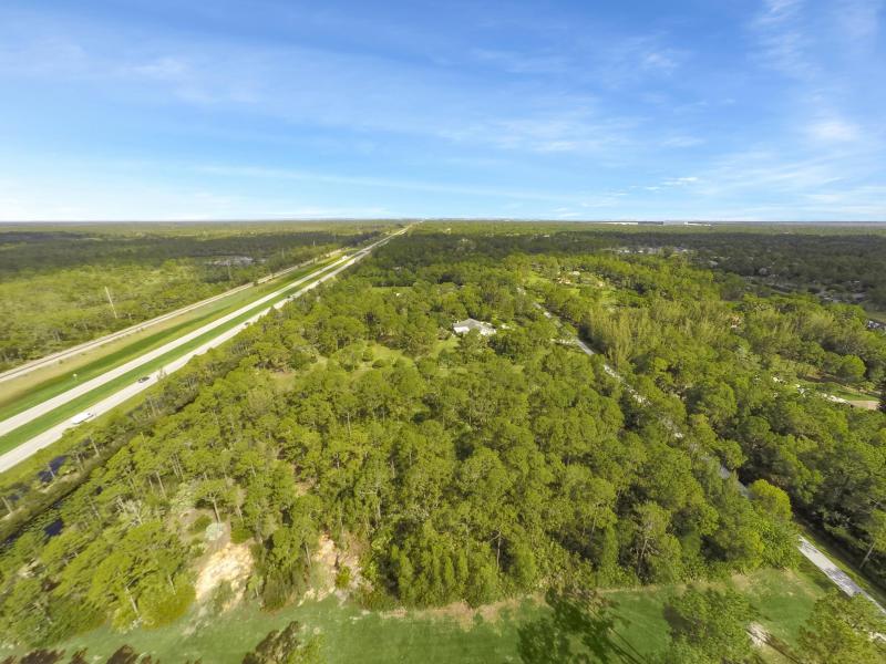  Commercial & Industrial Land Images 