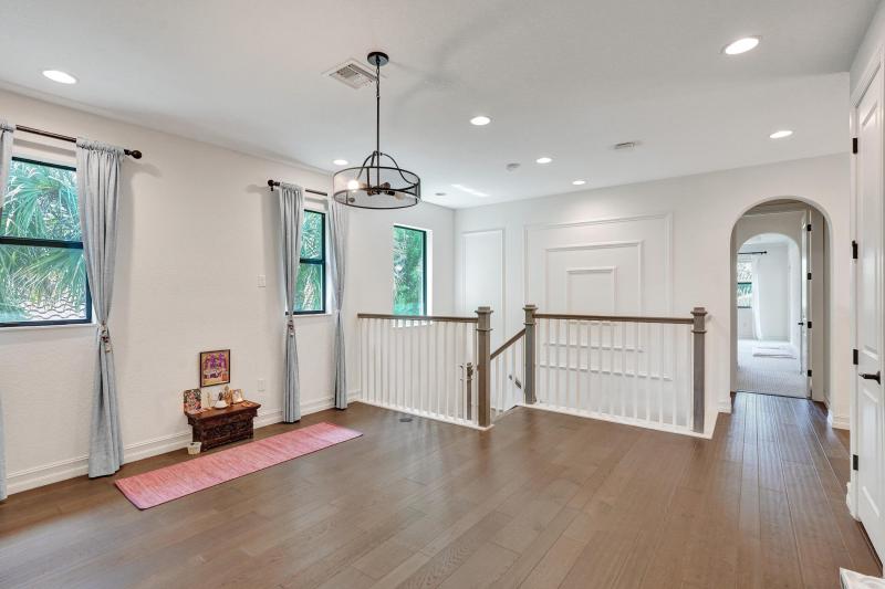  Single Family Homes Photo 29:  Pembroke Pines,  FL 33025