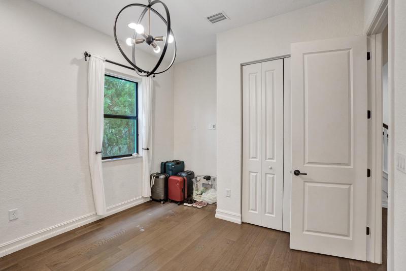  Single Family Homes Photo 38:  Pembroke Pines,  FL 33025