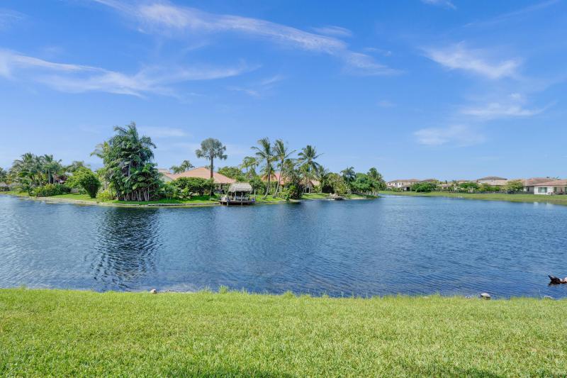  Single Family Homes Photo 55:  Pembroke Pines,  FL 33025