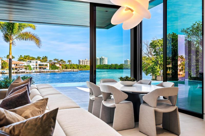 Single Family Homes Photo 14:  Boca Raton,  FL 33432