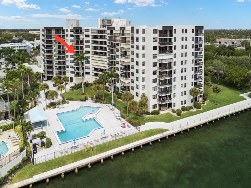  Condo & Townhome Photos