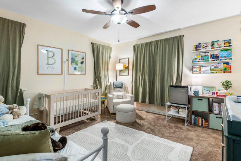  Condo & Townhome Photos