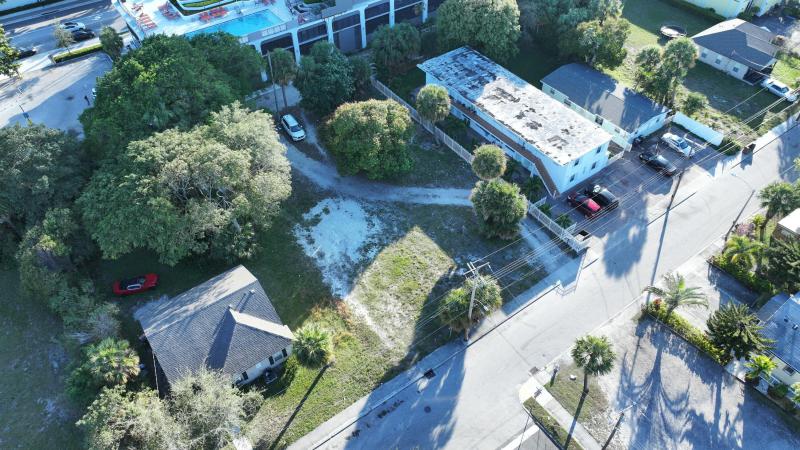  Commercial & Industrial Land Images 
