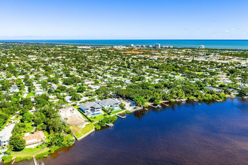  Single Family Homes Photo 106:  Jupiter,  FL 33469