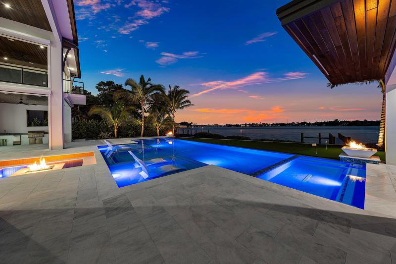  Single Family Homes Photo 118:  Jupiter,  FL 33469