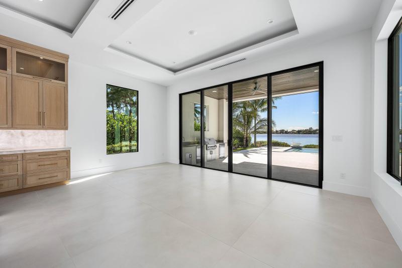  Single Family Homes Photo 19:  Jupiter,  FL 33469