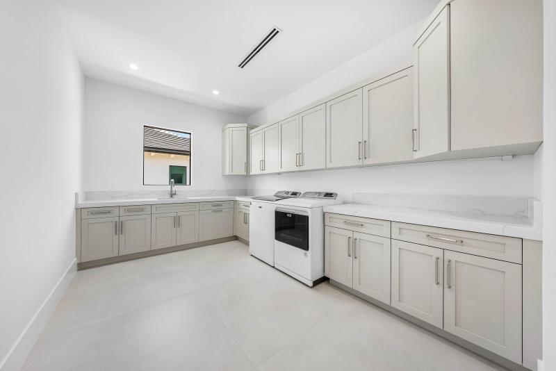  Single Family Homes Photo 66:  Jupiter,  FL 33469