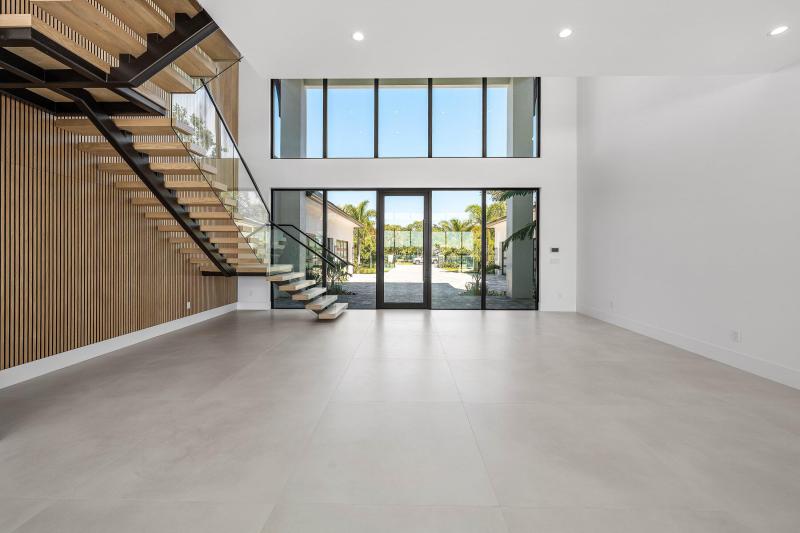  Single Family Homes Photo 7:  Jupiter,  FL 33469