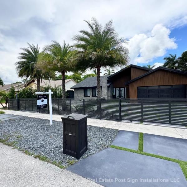  Single Family Homes Photo 2:  Fort Lauderdale,  FL 33319