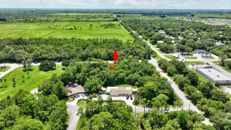  Commercial & Industrial Land Images 