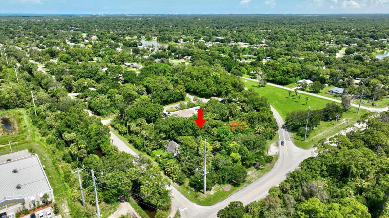  Commercial & Industrial Land Images 