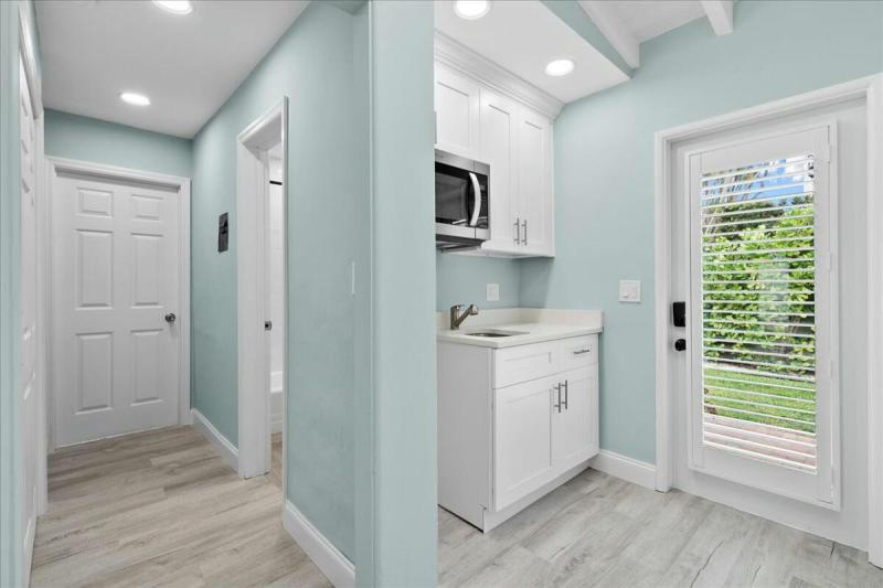 Duplex, Triplex and Fourplex Images