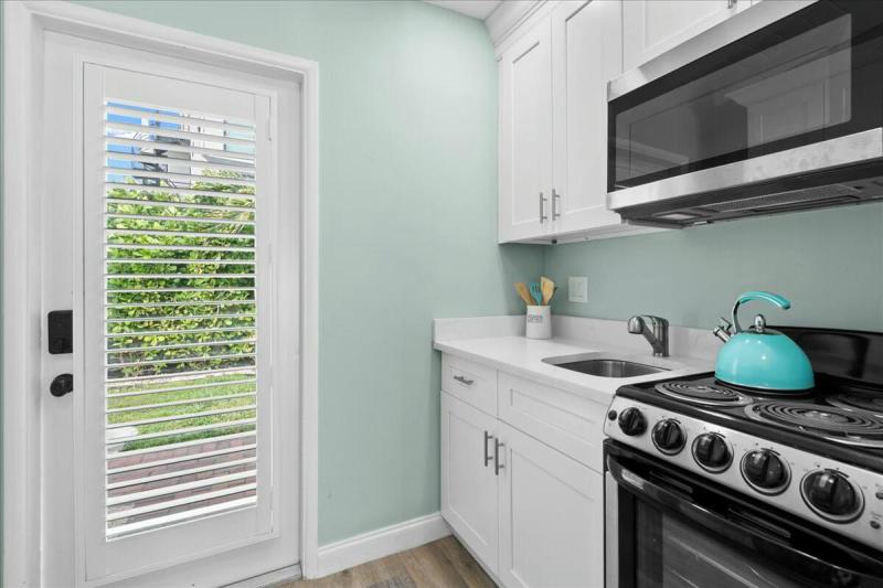 Duplex, Triplex and Fourplex Images