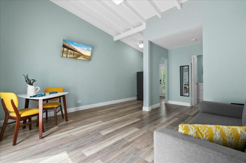 Duplex, Triplex and Fourplex Images