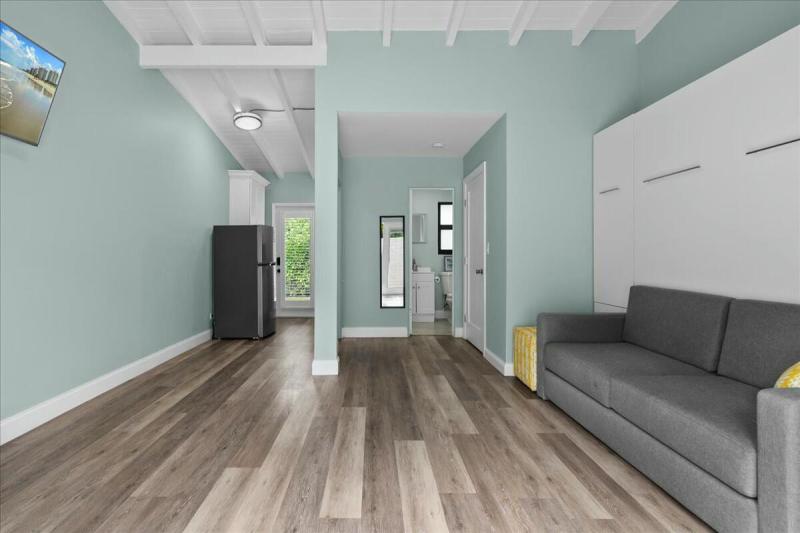 Duplex, Triplex and Fourplex Images