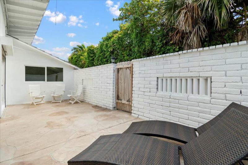 Duplex, Triplex and Fourplex Images