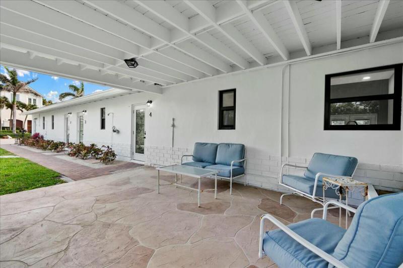 Duplex, Triplex and Fourplex Images