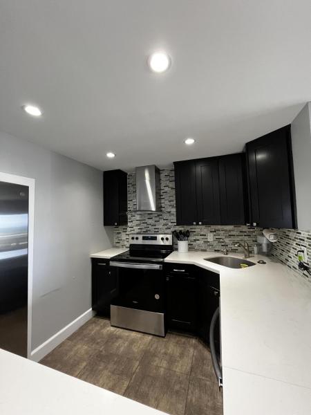  Condo & Townhome Photos
