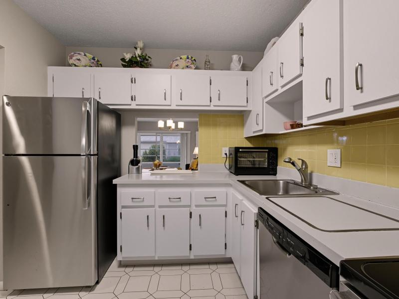  Condo & Townhome Photos
