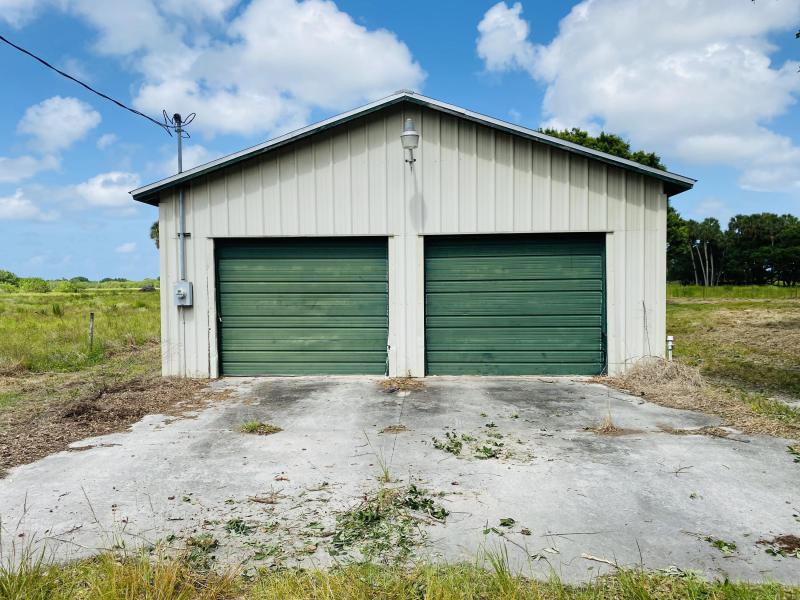  Commercial & Industrial Land Images 