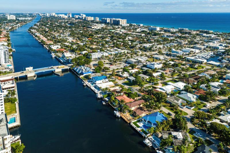  Single Family Homes Photo 12:  Lauderdale By The Sea,  FL 33308