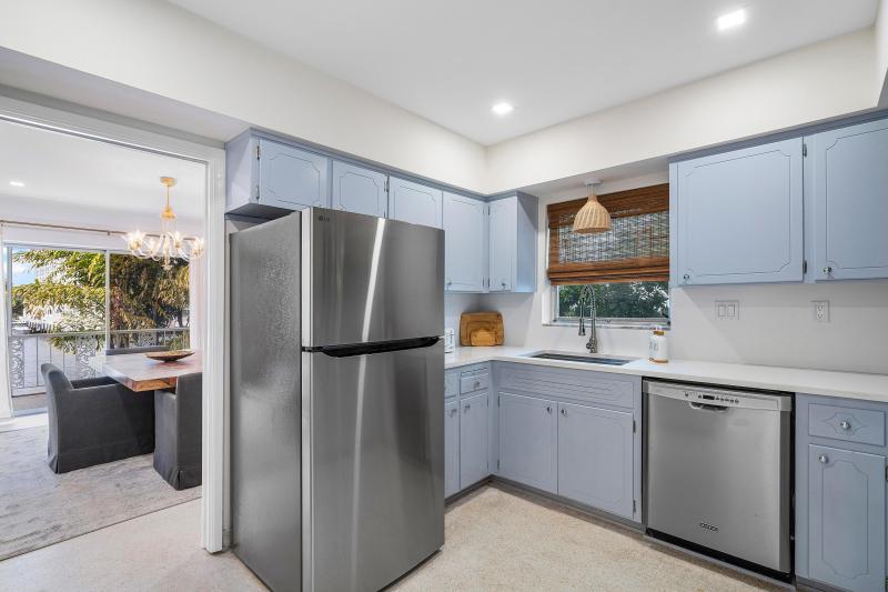  Single Family Homes Photo 30:  Lauderdale By The Sea,  FL 33308