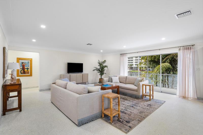  Single Family Homes Photo 32:  Lauderdale By The Sea,  FL 33308