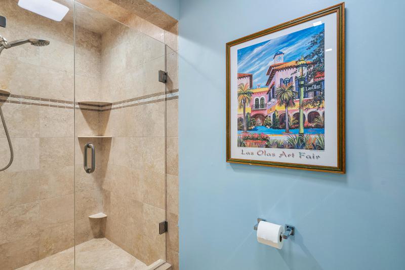  Single Family Homes Photo 40:  Lauderdale By The Sea,  FL 33308