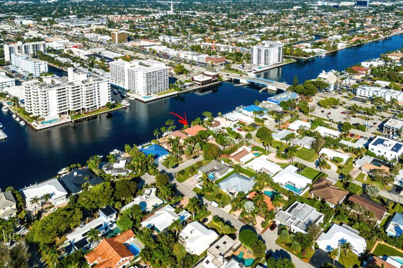  Single Family Homes Photo 79:  Lauderdale By The Sea,  FL 33308