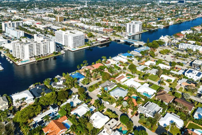  Single Family Homes Photo 9:  Lauderdale By The Sea,  FL 33308