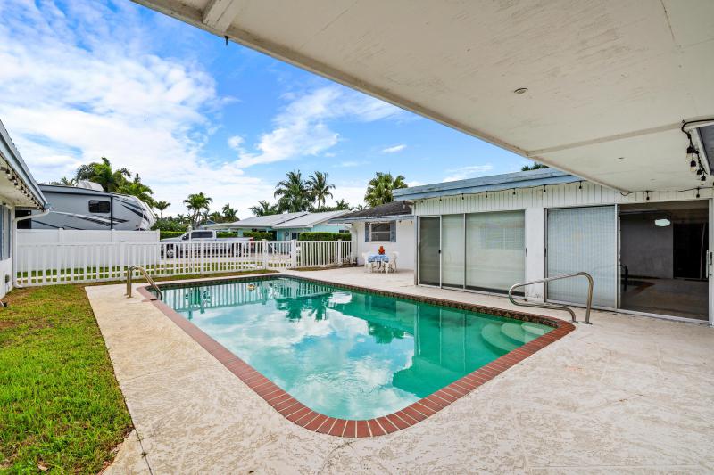 Duplex, Triplex and Fourplex Images