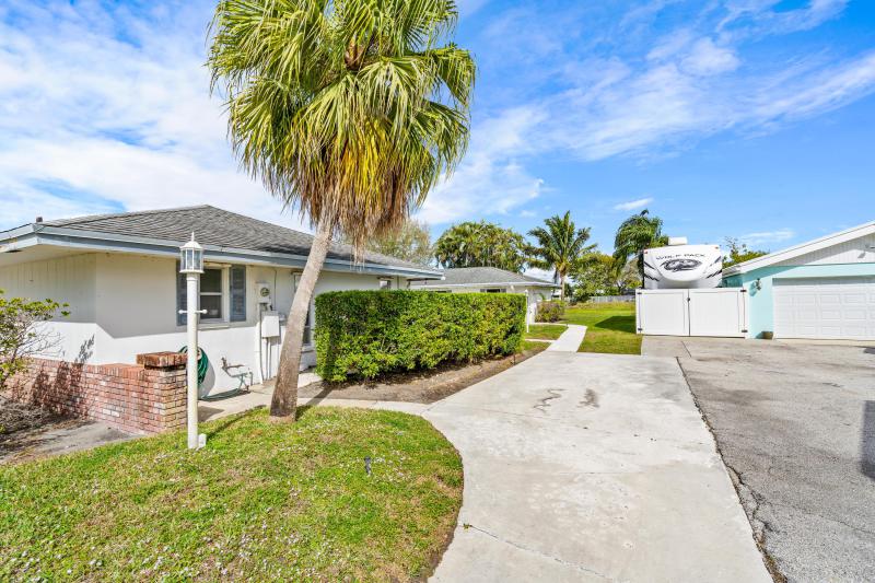 Duplex, Triplex and Fourplex Images