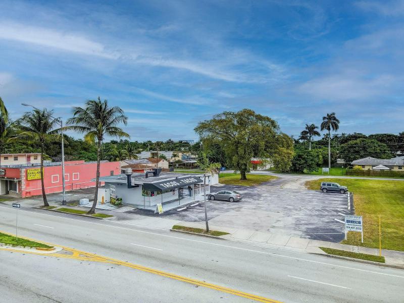  Commercial & Industrial Land Images 