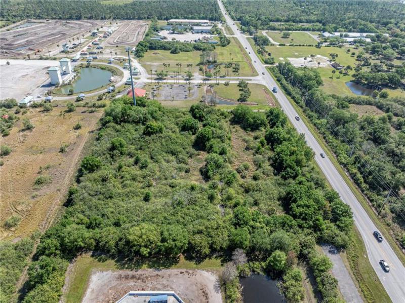  Commercial & Industrial Land Images 