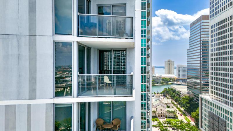  Condo & Townhome Photos