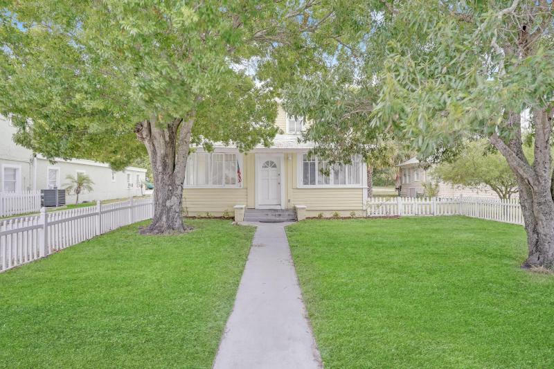 Duplex, Triplex and Fourplex Images